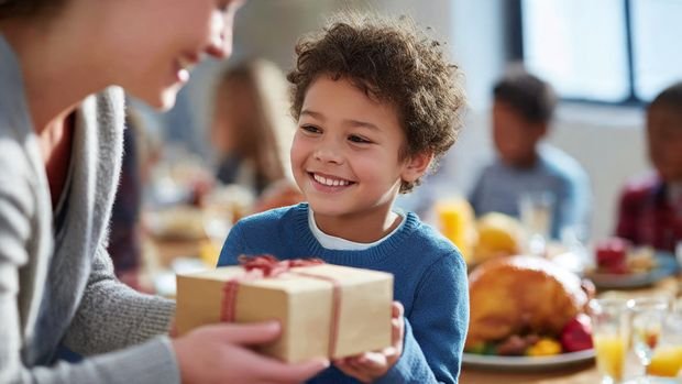 Simple Ways to Teach Kids Gratitude This Christmas
