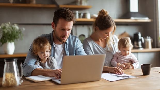 Working Parents Guide: Smart Ways to Balance Work & Family