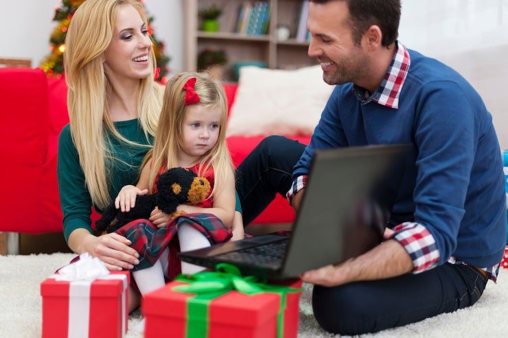 Best Stress-Free Holiday Parenting Tips